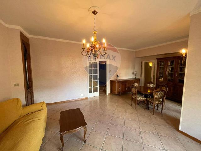 Appartamento in vendita a Cappuccini, Viterbo