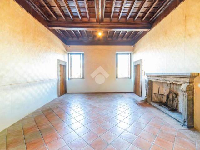 Appartamento in vendita a Viterbo, Lazio