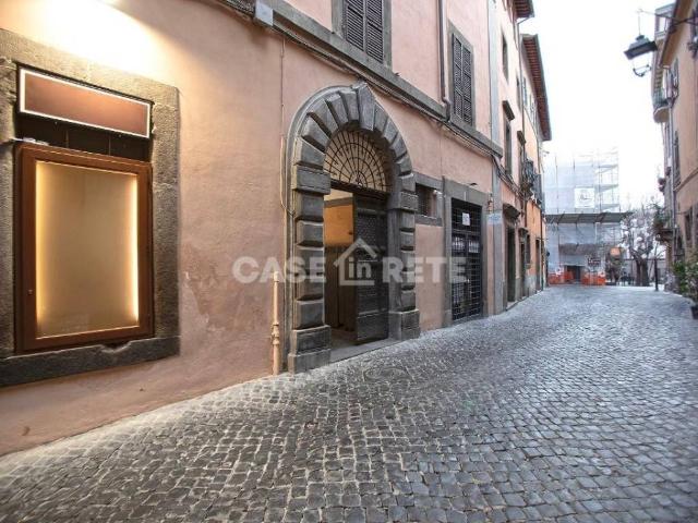 Appartamento in vendita a Viterbo, Lazio