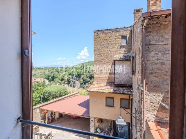 Appartamento in vendita a Viterbo, Lazio
