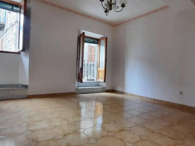 Appartamento in vendita a Viterbo, Lazio