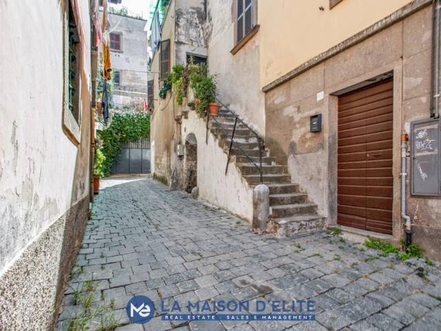Appartamento in vendita a Viterbo, Lazio