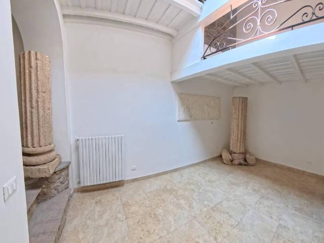 Appartamento in vendita a Viterbo, Lazio