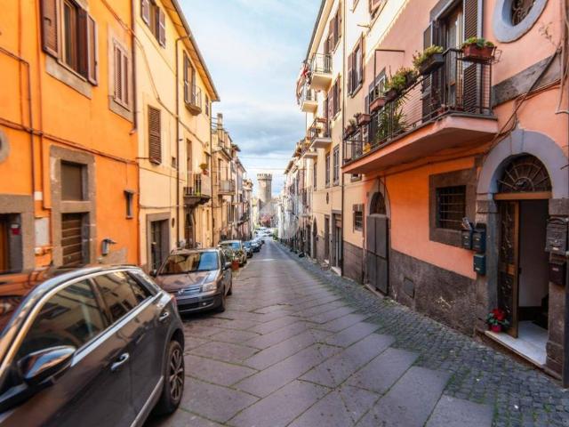 Appartamento in vendita a Viterbo, Lazio