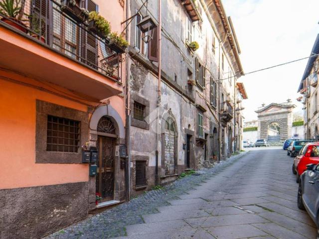 Appartamento in vendita a Viterbo, Lazio