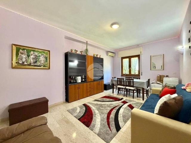 Appartamento in vendita a Viterbo, Lazio