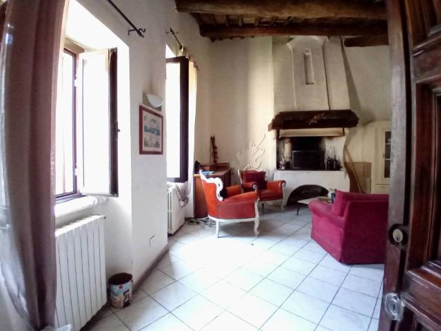 Appartamento in vendita a Viterbo, Lazio