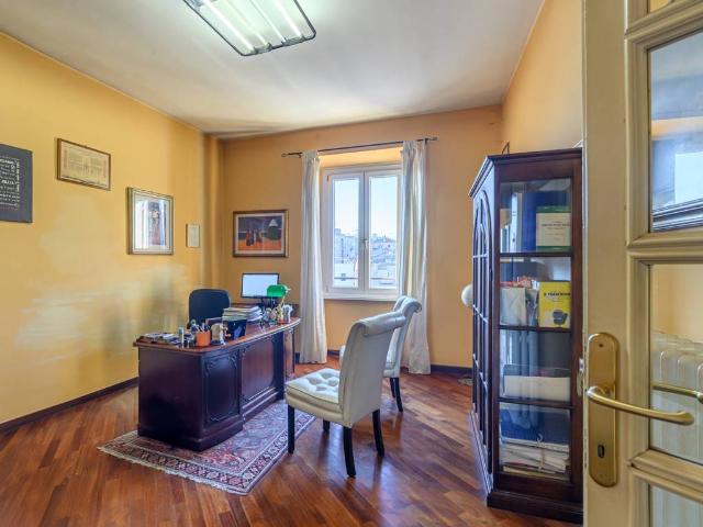 Appartamento in vendita a Viterbo, Lazio