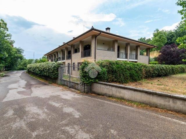 Appartamento in vendita a Mazzetta, Viterbo