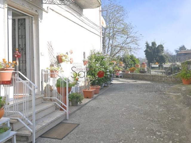 Appartamento in vendita a Viterbo, Lazio