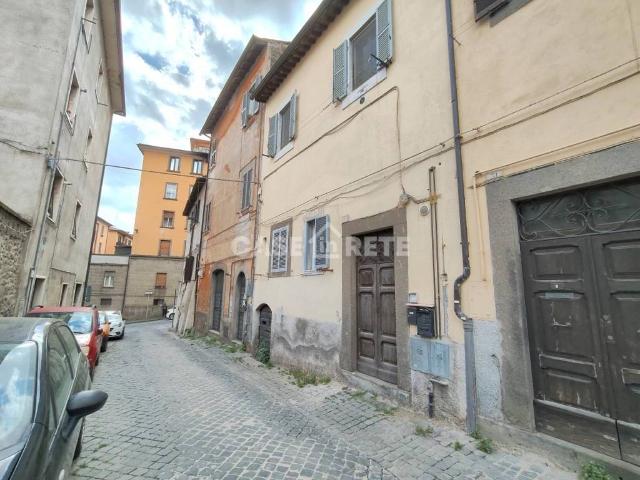 Appartamento in vendita a Viterbo, Lazio