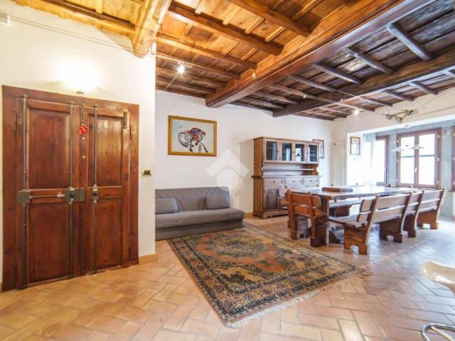 Appartamento in vendita a Viterbo, Lazio