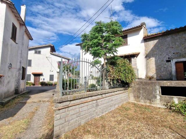 Appartamento in vendita a Borgo Le Carcarelle, Viterbo