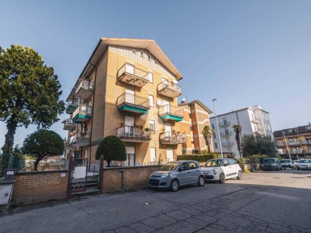 Appartamento in vendita a Viterbo, Lazio
