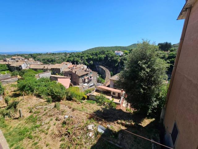 Appartamento in vendita a Viterbo, Lazio