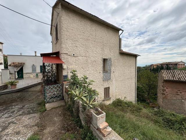 Appartamento in vendita a Viterbo, Lazio