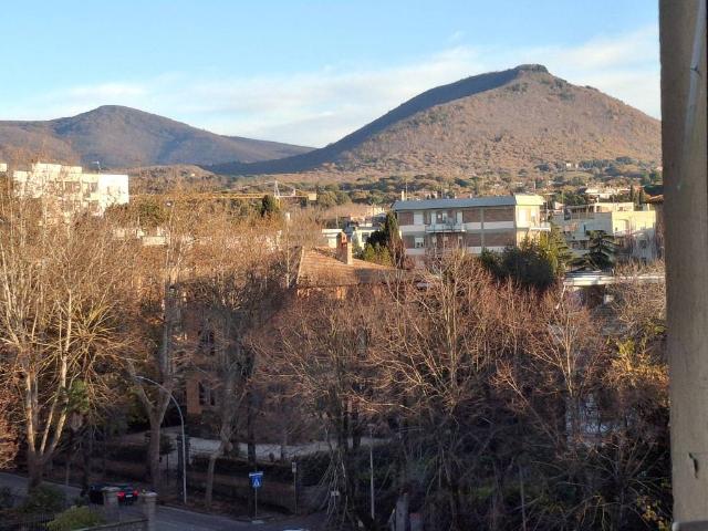 Appartamento in vendita a Ellera, Viterbo