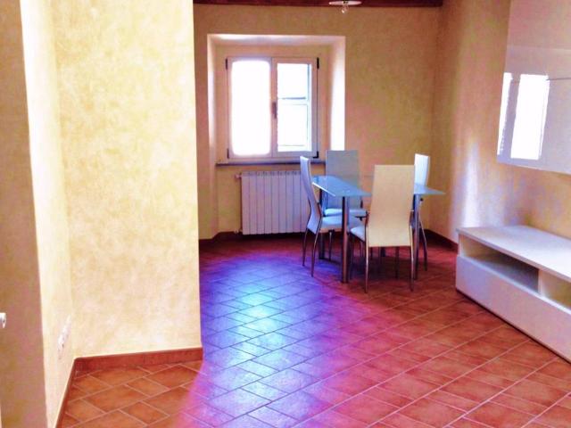 Appartamento in vendita a Viterbo, Lazio