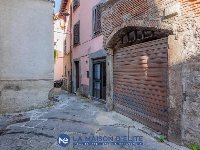 Appartamento in vendita a Viterbo, Lazio