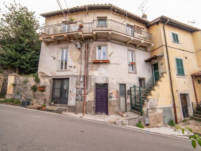 Appartamento in vendita a San Martino al Cimino, Viterbo