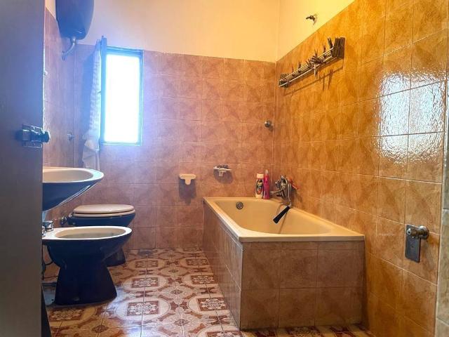 Appartamento in vendita a Viterbo, Lazio