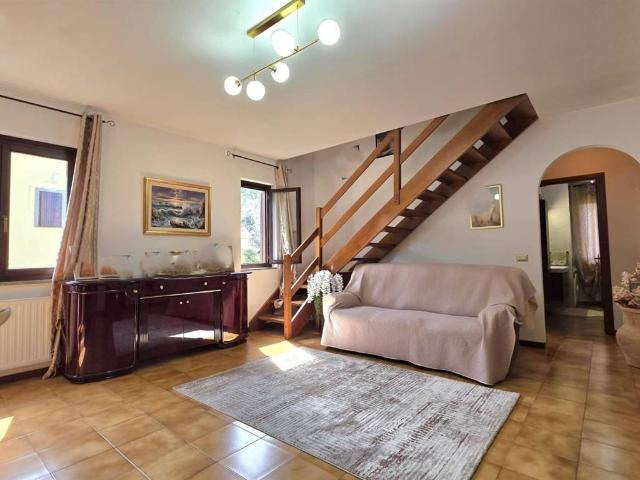 Appartamento in vendita a Vitorchiano, Lazio