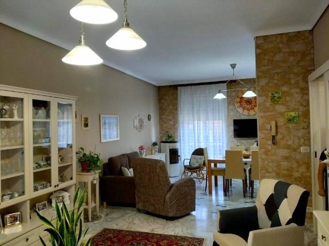 Appartamento in vendita a Vittoria, Sicilia