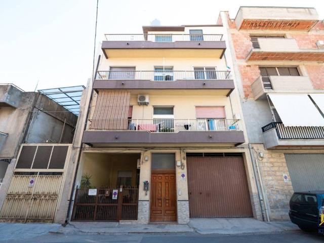 Appartamento in vendita a Vittoria, Sicilia