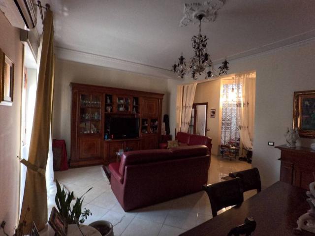Appartamento in vendita a Vittoria, Sicilia