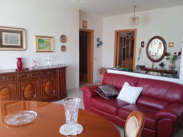 Appartamento in vendita a Vittoria, Sicilia