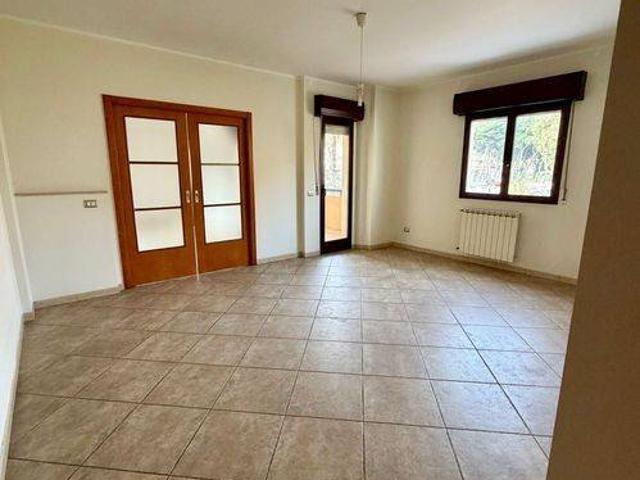 Appartamento in vendita a Vittoria, Ragusa