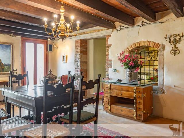 Appartamento in vendita a Serravalle, Vittorio Veneto