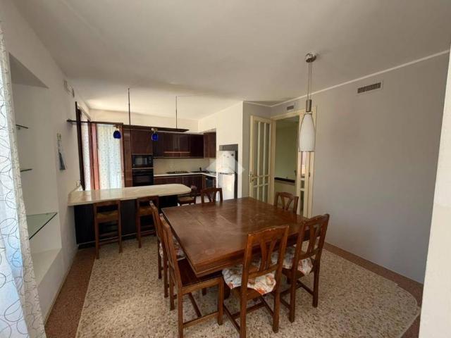 Appartamento in vendita a Vittorio Veneto, Veneto