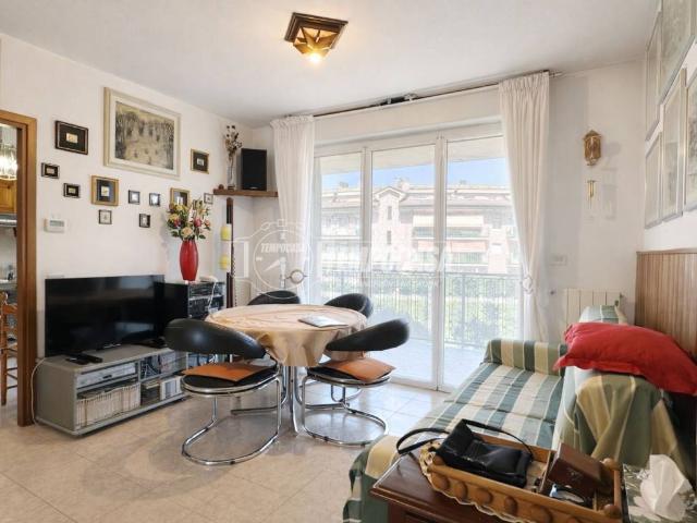 Appartamento in vendita a Vittuone, Lombardia