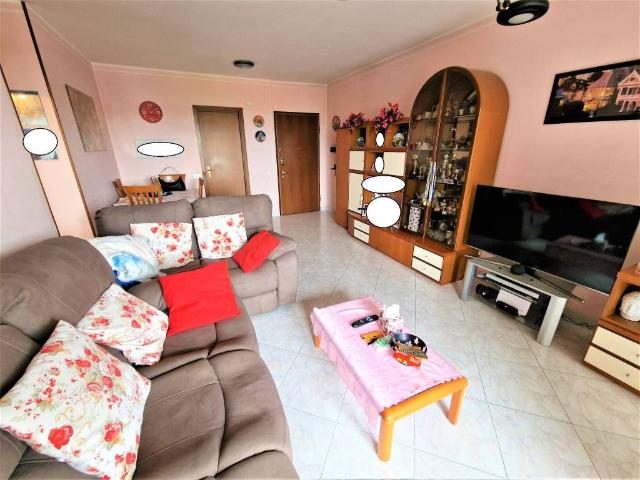 Appartamento in vendita a Vittuone, Lombardia