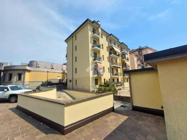 Appartamento in vendita a Vittuone, Lombardia