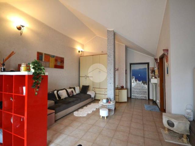 Appartamento in vendita a Vittuone, Lombardia