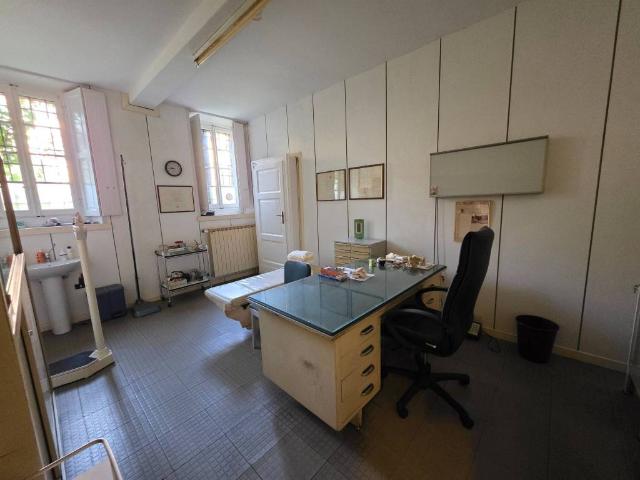 Appartamento in vendita a Vittuone, Lombardia