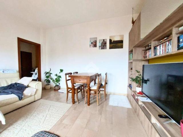 Appartamento in vendita a Vittuone, Lombardia