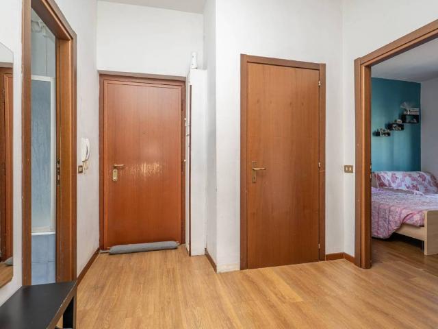 Appartamento in vendita a Vittuone, Milano