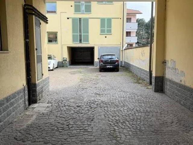 Appartamento in vendita a Vittuone, Lombardia