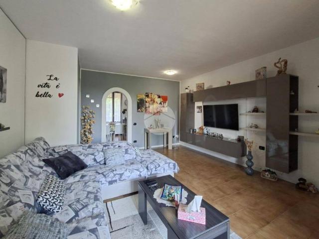 Appartamento in vendita a Vittuone, Lombardia