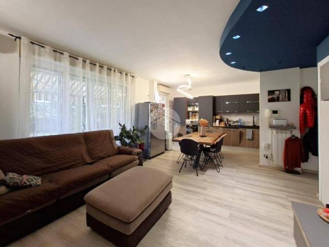 Appartamento in vendita a Vittuone, Lombardia