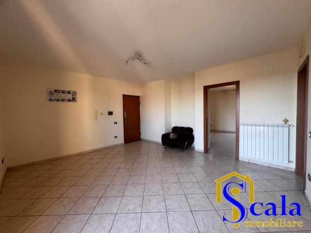 Appartamento in vendita a Vitulazio, Campania