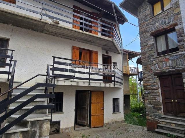 Villa Indipendente in vendita a Col San Giovanni, Viù