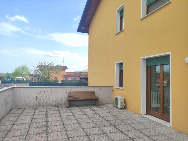 Appartamento in vendita a Vivaro, Friuli-Venezia Giulia