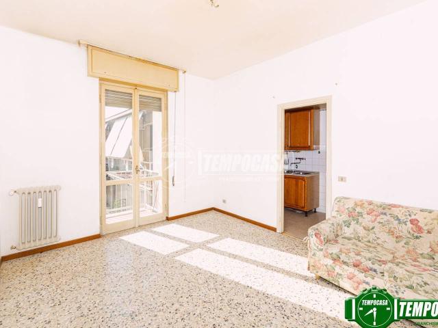 Appartamento in vendita a Voghera, Lombardia