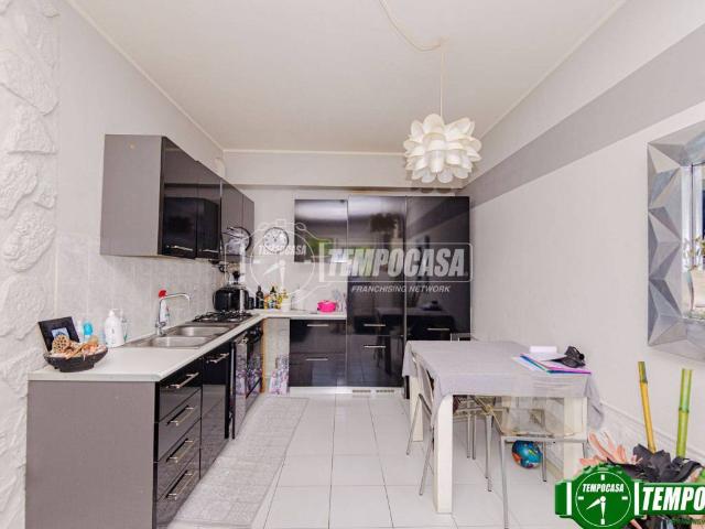 Appartamento in vendita a Altomasso, Voghera