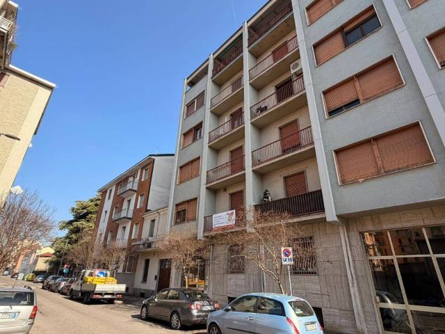 Appartamento in vendita a Voghera, Lombardia