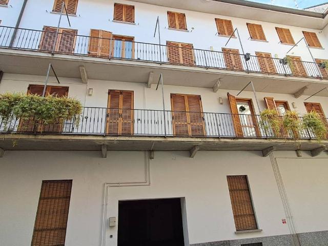 Appartamento in vendita a Voghera, Lombardia